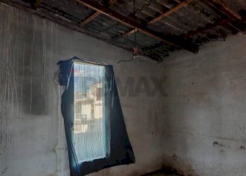 Stanza vuota - Independent house VIA ARCHIMEDE
 
146, Floridia - photo 13