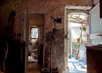 Hall / corridoio - Casa semi indipendente Via Ponte
 
18, Roccalumera - foto 10