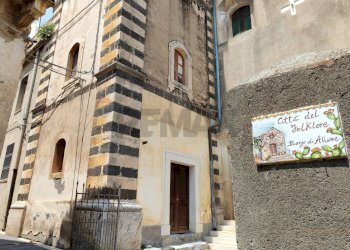 Edificio all\'aperto - Casa semi indipendente Via Ponte
 
18, Roccalumera - foto 23