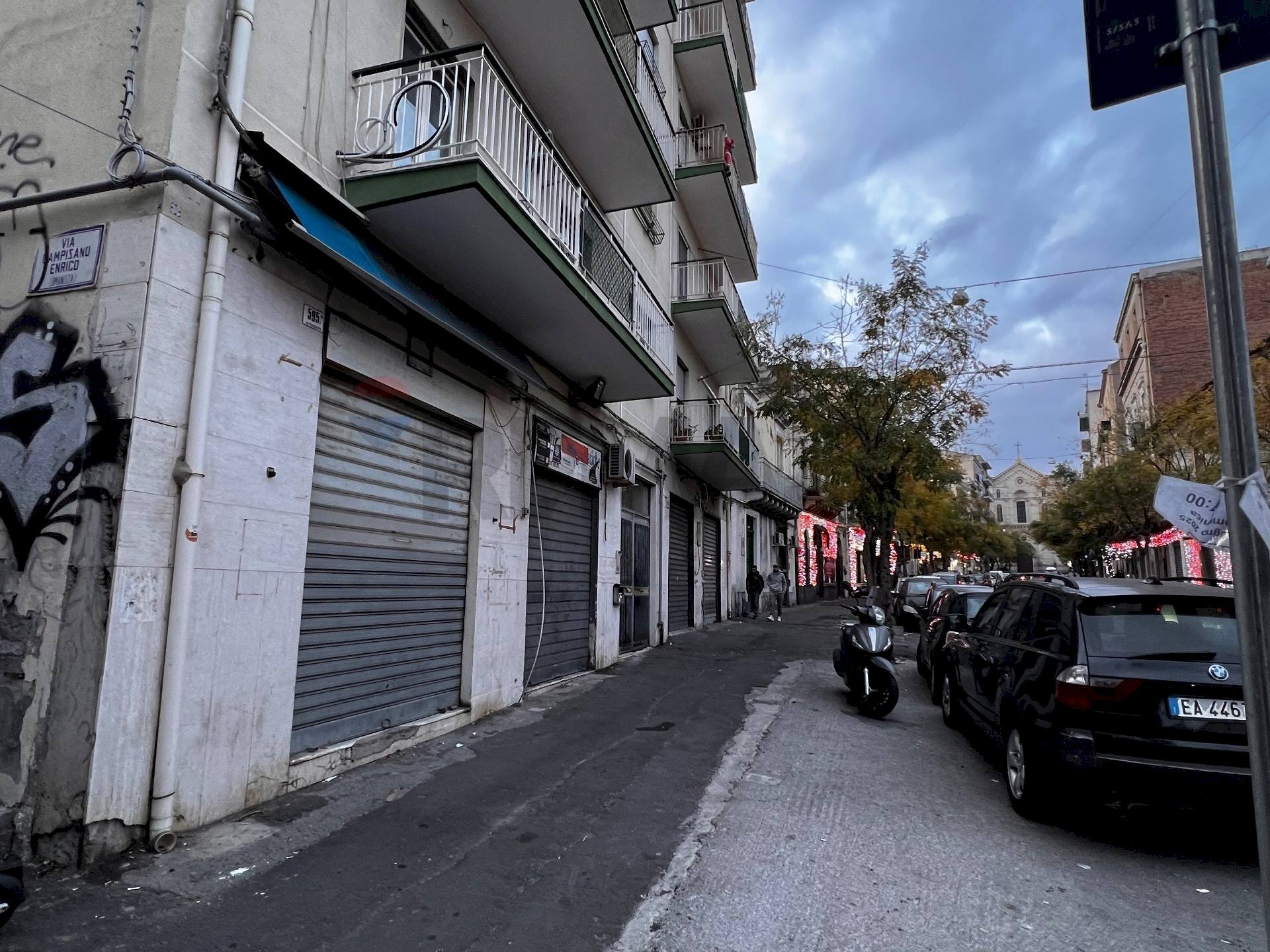 Edificio all\'aperto - Commercial Premises Via Plebiscito
595/C, Catania - photo 2