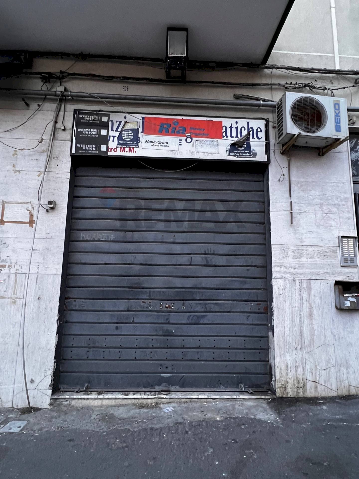Edificio all\'aperto - Commercial Premises Via Plebiscito
595/C, Catania - photo 3