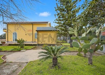 Casa all\'aperto - Villa Via Rigolato
 
48, Acireale - photo 2