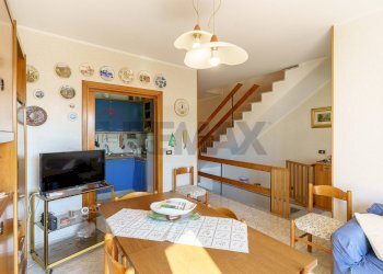 Sala da pranzo - Casa indipendente Via Palermo
 
643, Catania - foto 13