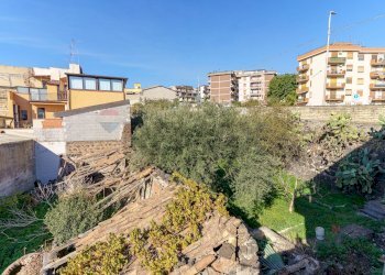 Edificio all\'aperto - Casa indipendente Via Palermo
 
643, Catania - foto 17