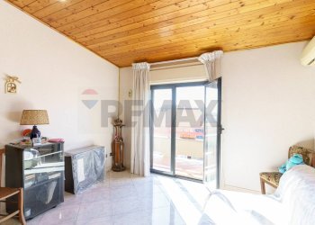 Soggiorno - Casa indipendente Via Palermo
 
643, Catania - foto 33