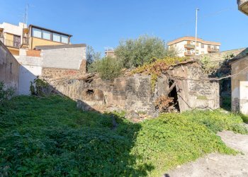 Giardino - Casa indipendente Via Palermo
 
643, Catania - foto 46