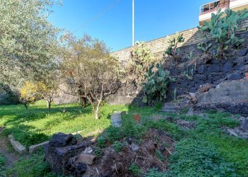 Giardino - Casa indipendente Via Palermo
 
643, Catania - foto 48