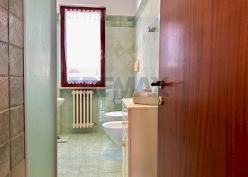Bagno con doccia - Appartamento Piombino - foto 27