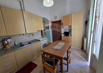 Cucina - Bilocale Via Paita
 
4, Portovenere - foto 3