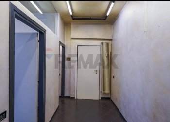 Hall / corridoio - Ufficio Via G.Garibaldi
4, Bergamo - foto 8