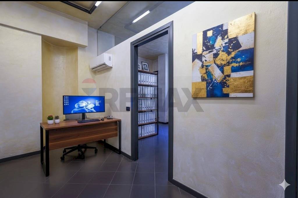 Ufficio - Office Via G.Garibaldi
 
4, Bergamo - photo 1
