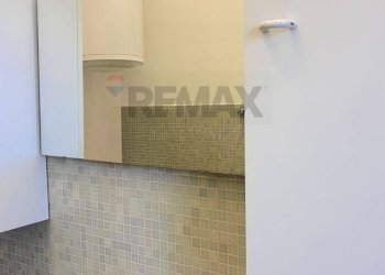 Bagno - Trilocale via Gorizia
 
8B, Novara - foto 17