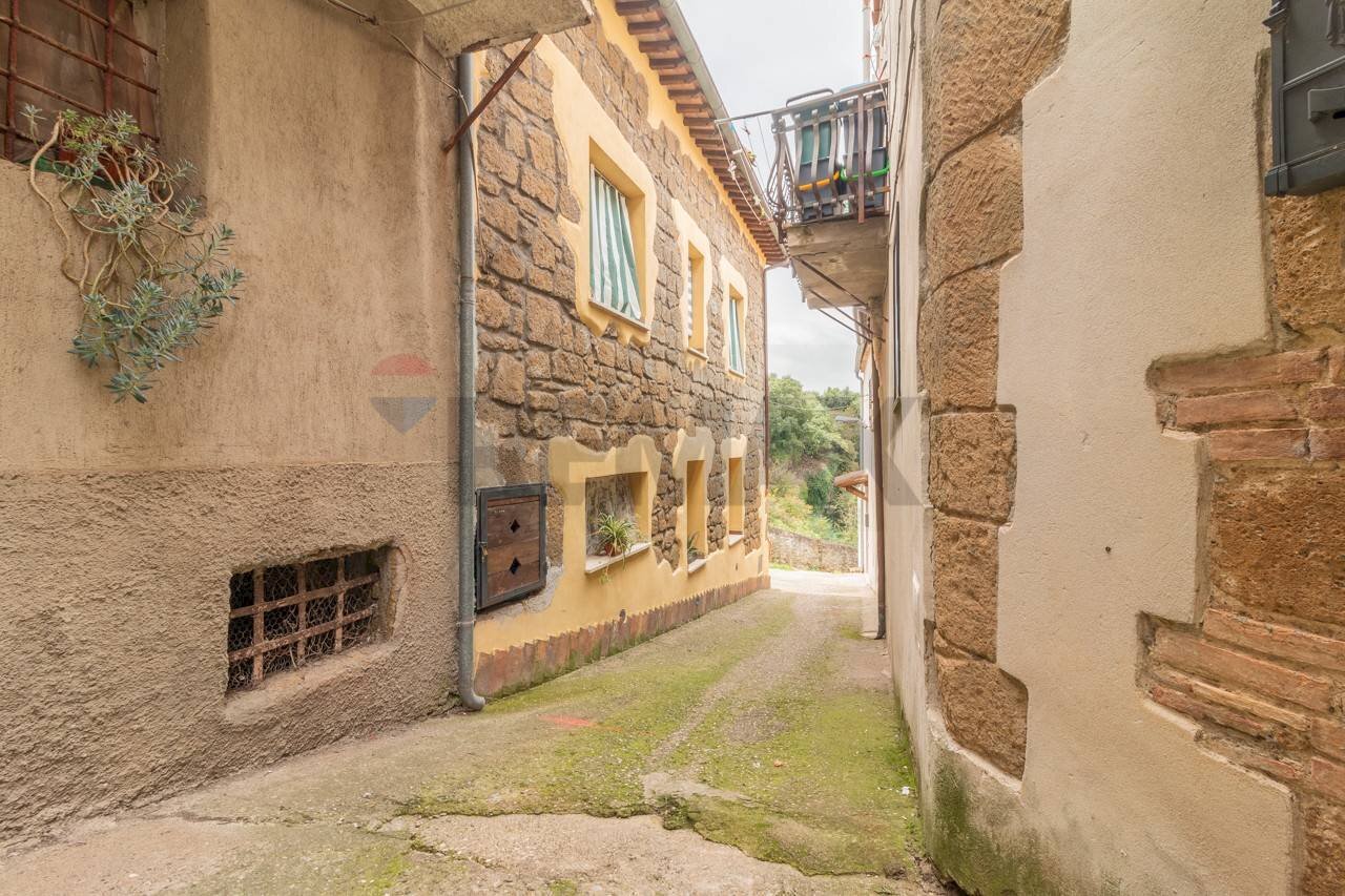 Casa all\'aperto - Trilocale Degli Orti
 
snc, Ischia di Castro - foto 3