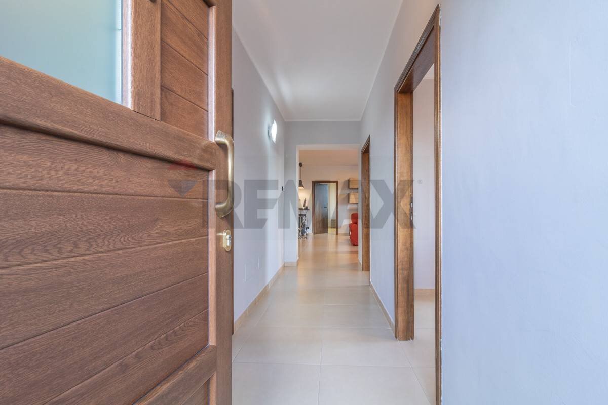 Hall / corridoio - Quadrilocale Via Guglielmo Marconi
 
s.n.c, Ischia di Castro - foto 2