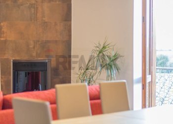 Sala da pranzo - Quadrilocale Via Guglielmo Marconi
 
s.n.c, Ischia di Castro - foto 5