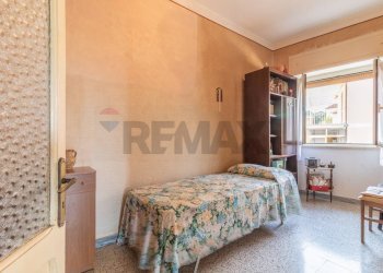 Camera / camera da letto - Quadrilocale Via San Magno
 
58, Farnese - foto 29