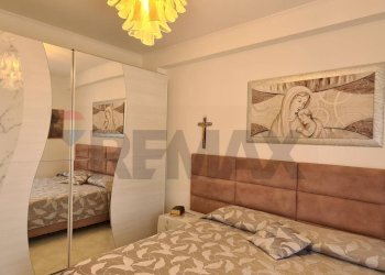 Camera / camera da letto - Trilocale Via Salvatore Quasimodo
 
37, Vieste - foto 13