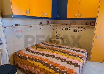 Camera / camera da letto - Trilocale Via Salvatore Quasimodo
 
37, Vieste - foto 17