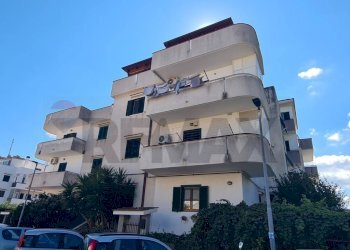 Edificio all\'aperto - Trilocale Via Salvatore Quasimodo
 
37, Vieste - foto 22