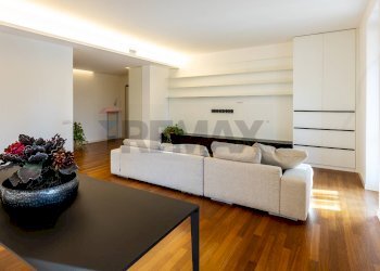 Sala da pranzo - Quadrilocale Via Giuseppe Taverna
 
86, Piacenza - foto 11