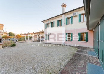 Foto 35 - Villa Via Aglaia Anassillide, Montebelluna - photo 35