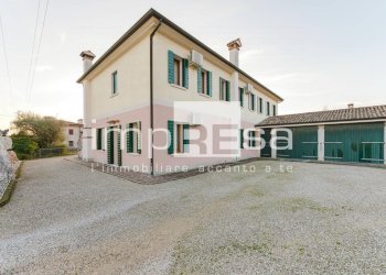 Foto 2 - Villa Via Aglaia Anassillide, Montebelluna - photo 2
