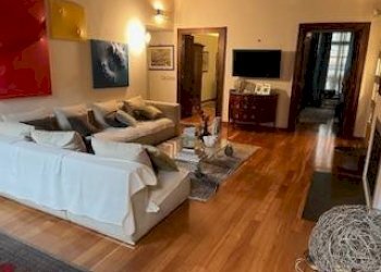 SALONE DOPPIO CON CAMINO - Appartamento Via Accademia Albertina
 
35, Torino - foto 19