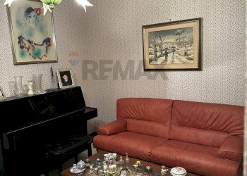Soggiorno - Casa semi indipendente via località pezzepagliara
 
11, Torrecuso - foto 22