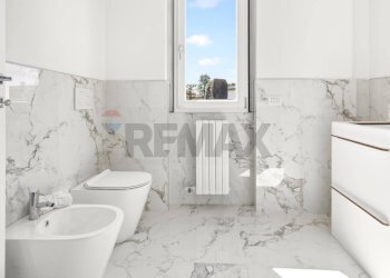 Bagno - Trilocale Bologna
 
14, Olgiate Olona - foto 20