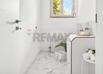 Bagno - Trilocale Bologna
 
14, Olgiate Olona - foto 26