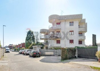 Edificio all\'aperto - Trilocale Bologna
 
14, Olgiate Olona - foto 29