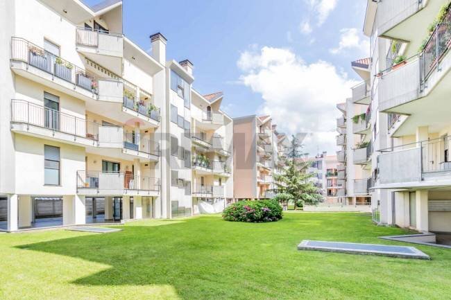 Edificio all\'aperto - Bilocale VIA CHERUBINI
 
5, Busto Arsizio - foto 1