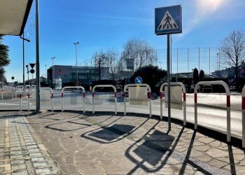 Edificio all\'aperto - Negozio guglielmo marconi
 
70, Vigodarzere - foto 2