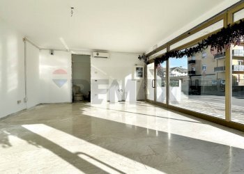 Stanza vuota - Negozio guglielmo marconi
 
70, Vigodarzere - foto 12