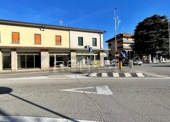 Edificio all\'aperto - Negozio guglielmo marconi
 
70, Vigodarzere - foto 16