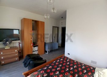 Camera / camera da letto - Villa Via Motte
 
12/A, Sesto Calende - foto 22