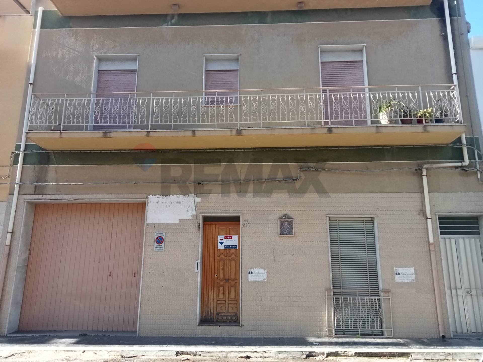 Edificio all\'aperto - Independent house Via Firenze
 
215/217, Vittoria - photo 2