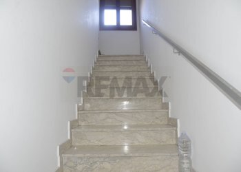 Scale - Independent house Via Firenze
 
215/217, Vittoria - photo 3