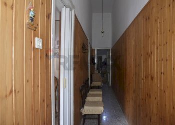 Hall / corridoio - Independent house Via Firenze
 
215/217, Vittoria - photo 8