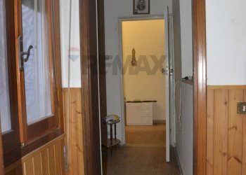 Hall / corridoio - Independent house Via Firenze
 
215/217, Vittoria - photo 16