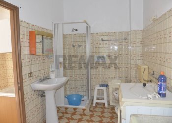 Bagno - Independent house Via Firenze
 
215/217, Vittoria - photo 23