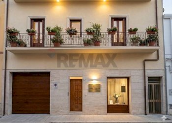 Casa all\'aperto - Independent house Via Firenze
 
215/217, Vittoria - photo 1