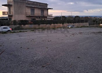 Vista dell\'acqua - Locale Commerciale Via Sacro Cuore, Modica - foto 9