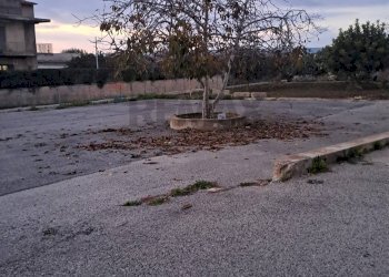 Edificio all\'aperto - Locale Commerciale Via Sacro Cuore, Modica - foto 11