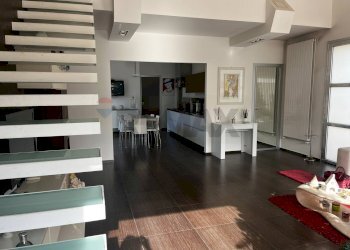 Sala da pranzo - Villa Via Aldo Moro
 
66, Ragusa - foto 3