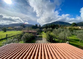 Vista delle montagne - Villa viale santa caterina
 
26, Piana degli Albanesi - foto 7