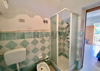 Bagno - Villa viale santa caterina
 
26, Piana degli Albanesi - foto 24