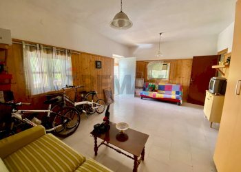 Soggiorno - Villa viale santa caterina
 
26, Piana degli Albanesi - foto 25