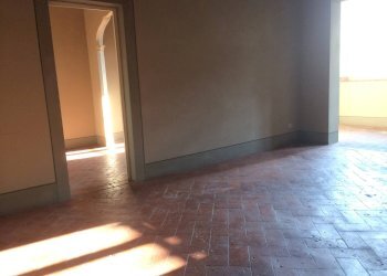 Foto 2 - Quadrilocale via roma
 
10, Cascina - foto 2