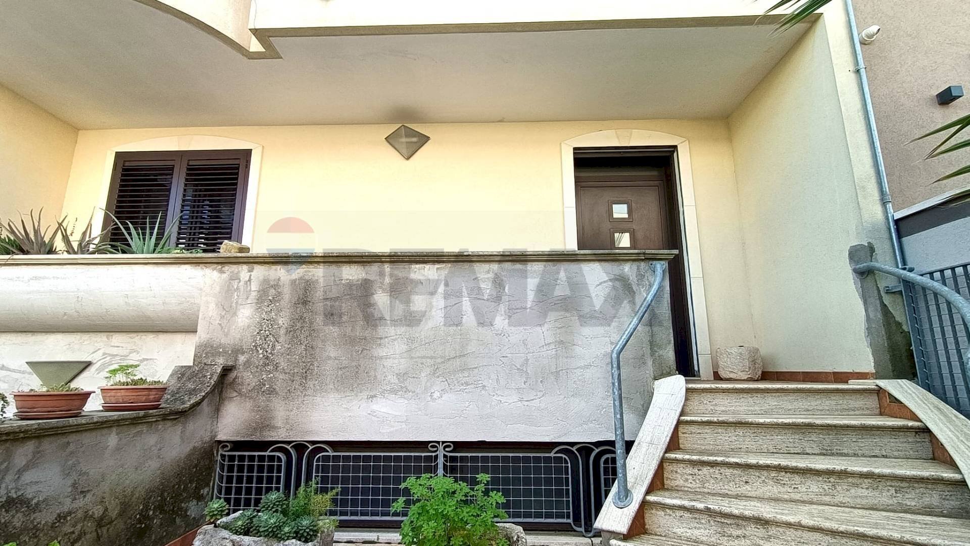 Casa all\'aperto - Villa a Schiera Via Padre Bernardo Lo Palco
 
78, Latiano - foto 3